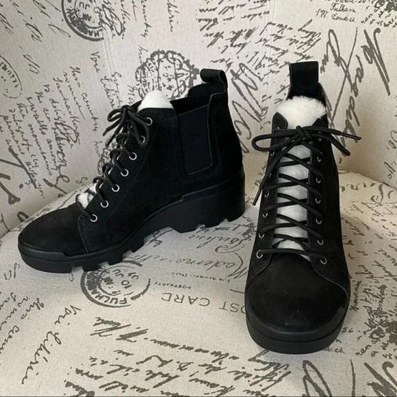 NEW, Eileen Fisher, Calm, Suede Shearling Booties - Picture 4 of 13